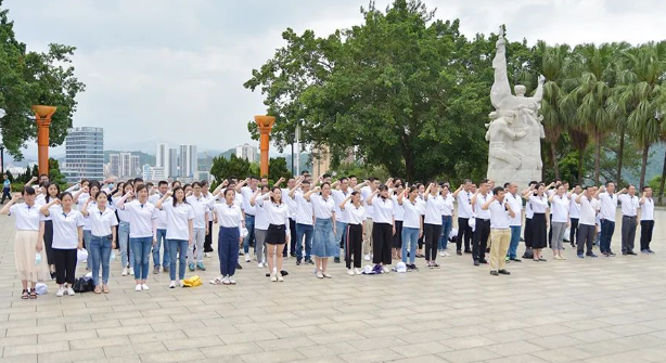 5efe68ade4550.png 1.png